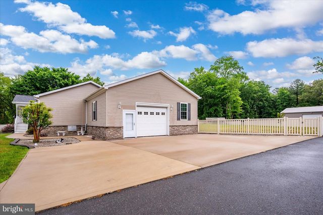 8225 WHITESVILLE RD, Pittsville, MD 21850