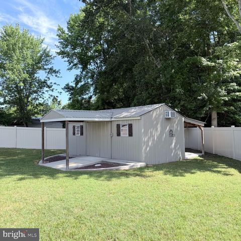 8225 WHITESVILLE RD, Pittsville, MD 21850