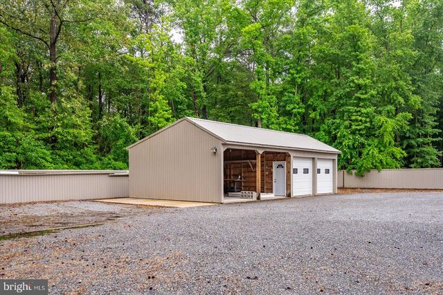 8225 WHITESVILLE RD, Pittsville, MD 21850