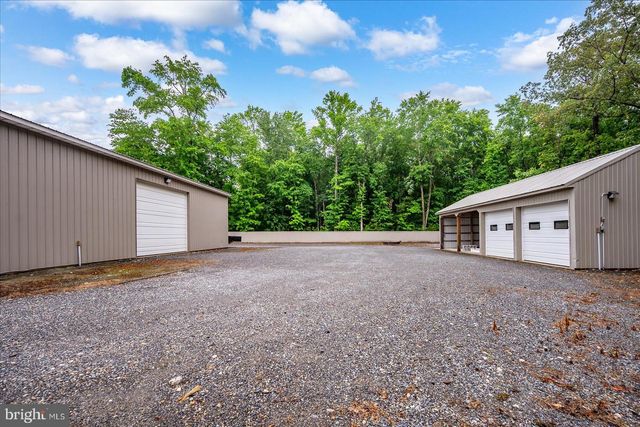 8225 WHITESVILLE RD, Pittsville, MD 21850