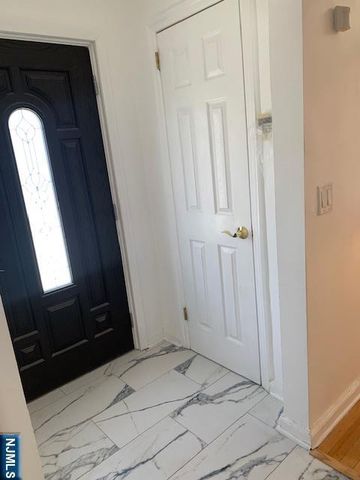 279 Slocum, Fort Lee, NJ 07024