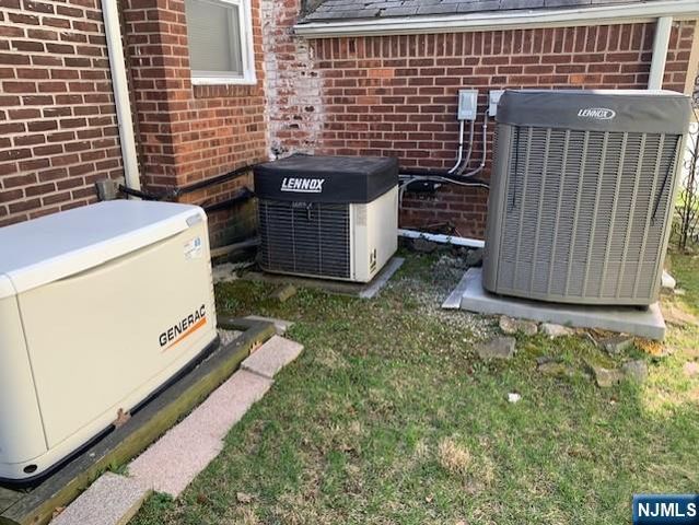 279 Slocum, Fort Lee, NJ 07024