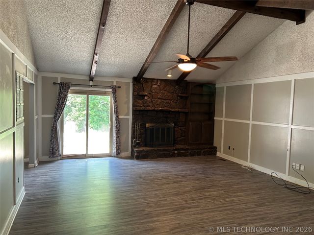 3205 S Bermuda Avenue, Sand Springs, OK 74063