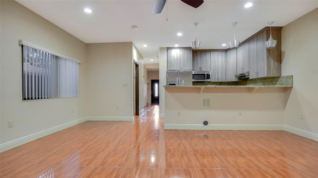 1461 SW 40th Ter, Fort Lauderdale, FL 33317