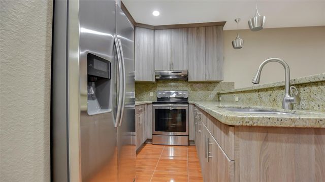 1461 SW 40th Ter, Fort Lauderdale, FL 33317