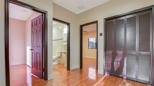 1461 SW 40th Ter, Fort Lauderdale, FL 33317