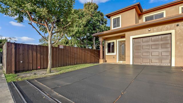 1461 SW 40th Ter, Fort Lauderdale, FL 33317