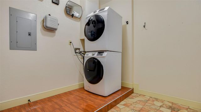 1461 SW 40th Ter, Fort Lauderdale, FL 33317