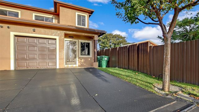 1461 SW 40th Ter, Fort Lauderdale, FL 33317