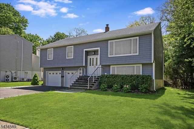 9 Arthur Ter, Livingston Twp., NJ 07039