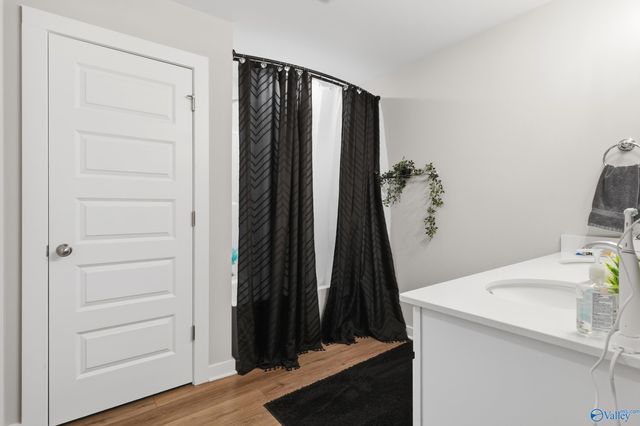 127 Flintlock Way, New Market, AL 35761