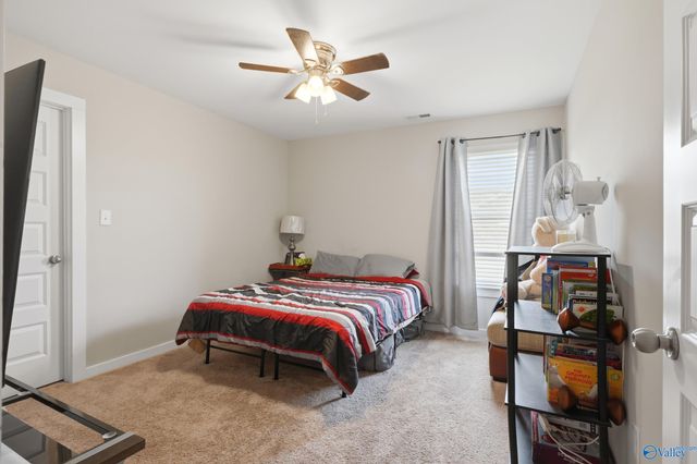 127 Flintlock Way, New Market, AL 35761