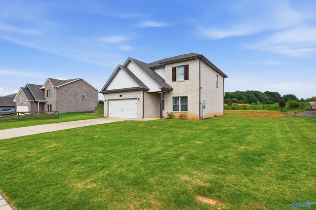 127 Flintlock Way, New Market, AL 35761