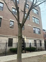 4149 N Kenmore Avenue 3S, Chicago, IL 60613