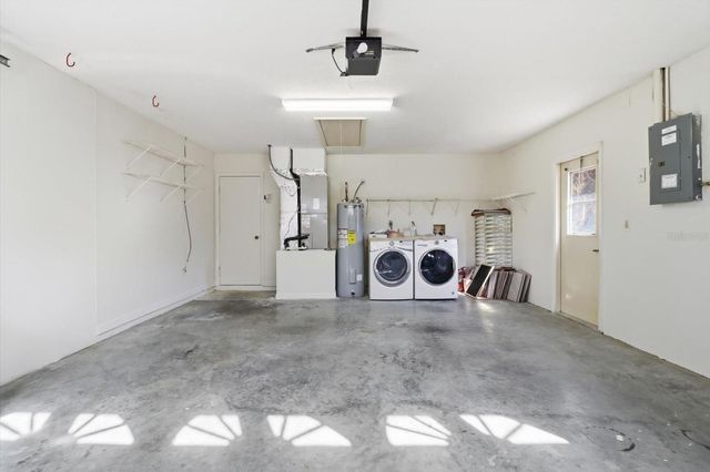 9391 W MARQUETTE LANE, Crystal River, FL 34428