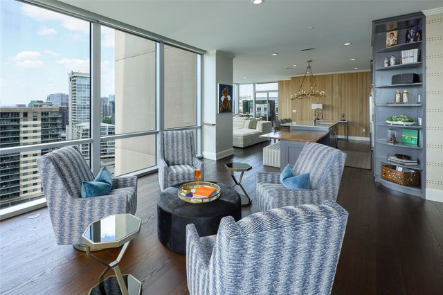 2200 Victory Avenue 2207, Dallas, TX 75219