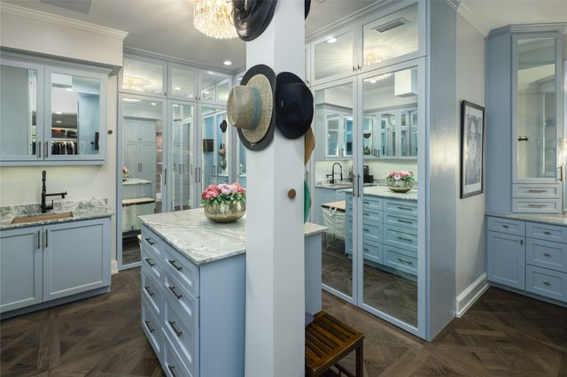 2200 Victory Avenue 2207, Dallas, TX 75219