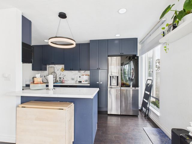 4099 Howe St 202, Oakland, CA 94611