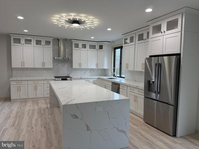 24035 NEW MOUNTAIN RD, Aldie, VA 20105