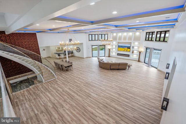 24035 NEW MOUNTAIN RD, Aldie, VA 20105