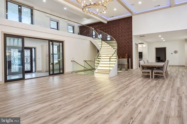 24035 NEW MOUNTAIN RD, Aldie, VA 20105