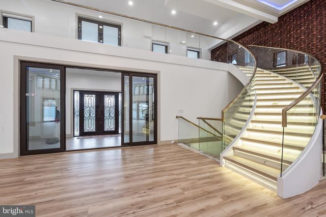 24035 NEW MOUNTAIN RD, Aldie, VA 20105