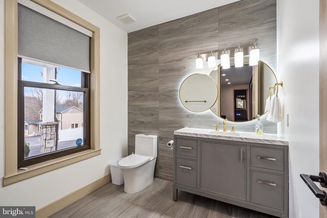 24035 NEW MOUNTAIN RD, Aldie, VA 20105