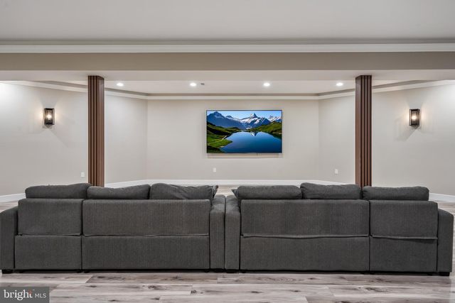 24035 NEW MOUNTAIN RD, Aldie, VA 20105