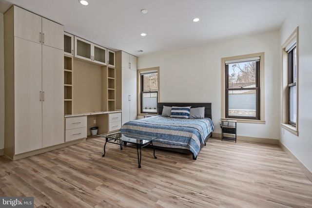 24035 NEW MOUNTAIN RD, Aldie, VA 20105