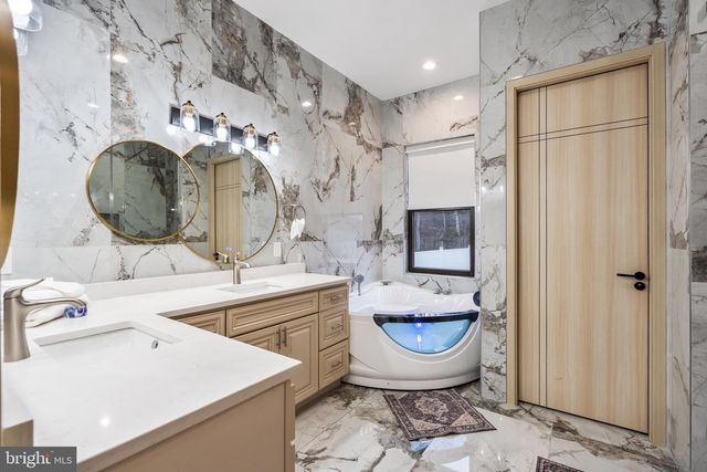 24035 NEW MOUNTAIN RD, Aldie, VA 20105