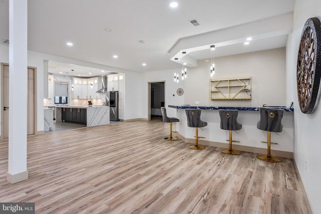 24035 NEW MOUNTAIN RD, Aldie, VA 20105