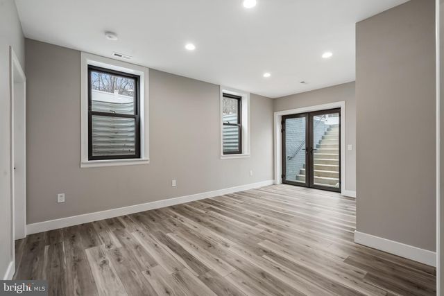 24035 NEW MOUNTAIN RD, Aldie, VA 20105