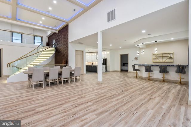 24035 NEW MOUNTAIN RD, Aldie, VA 20105