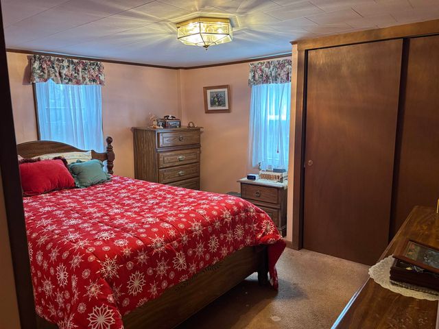 500 E Dunbarton Road, Goffstown, NH 03045