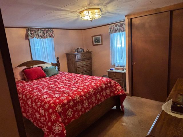 500 E Dunbarton Road, Goffstown, NH 03045