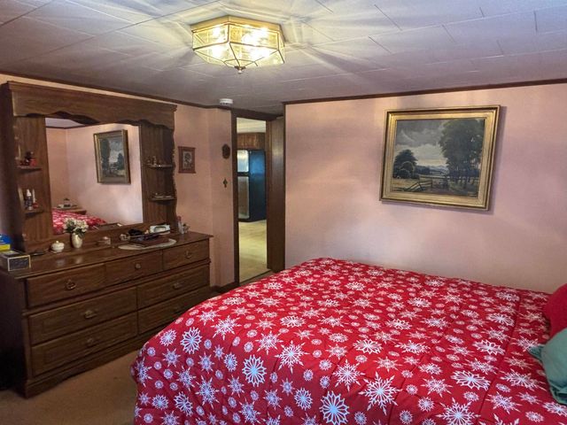 500 E Dunbarton Road, Goffstown, NH 03045