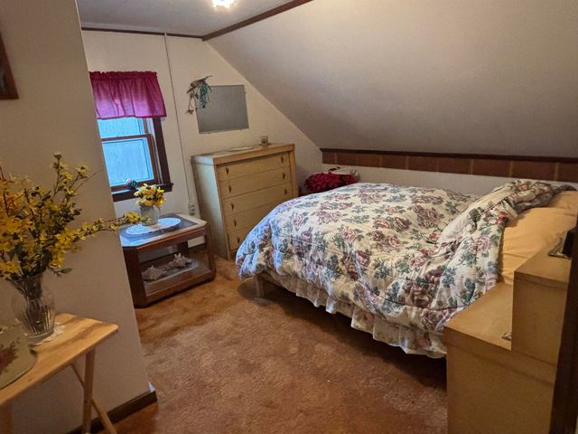 500 E Dunbarton Road, Goffstown, NH 03045