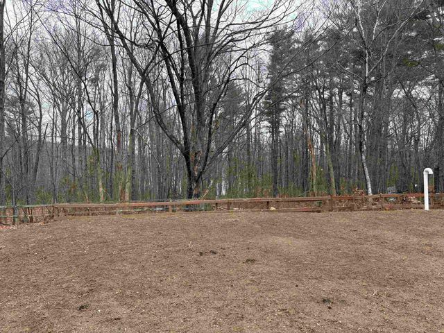 500 E Dunbarton Road, Goffstown, NH 03045