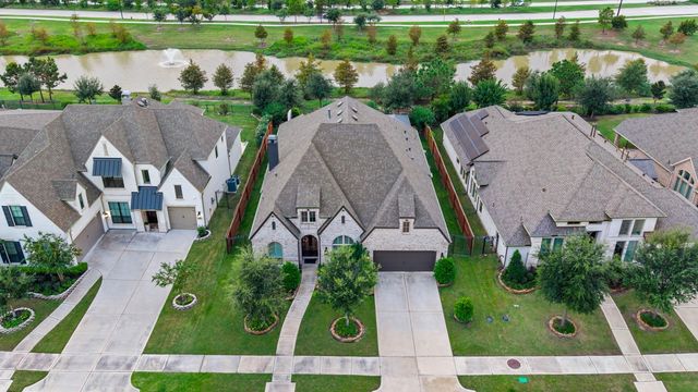 2214 Almond Creek Lane, Fulshear, TX 77423