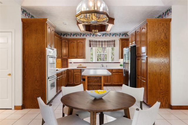 2841 Oak Haven CIR, Georgetown, TX 78628