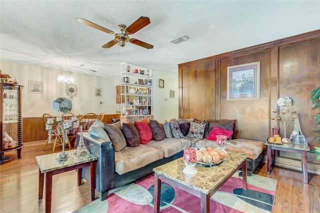 1908 Reever Street, Arlington, TX 76010