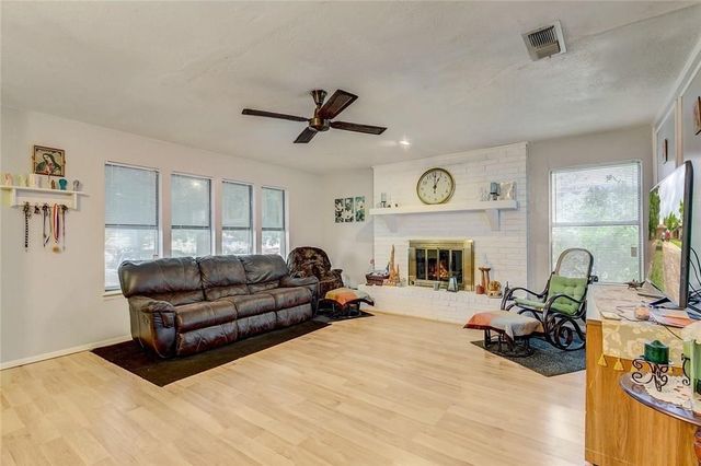 1908 Reever Street, Arlington, TX 76010