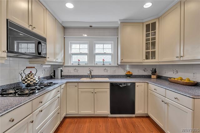 97 Depew Avenue, Buffalo, NY 14214