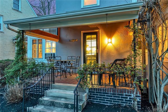 97 Depew Avenue, Buffalo, NY 14214