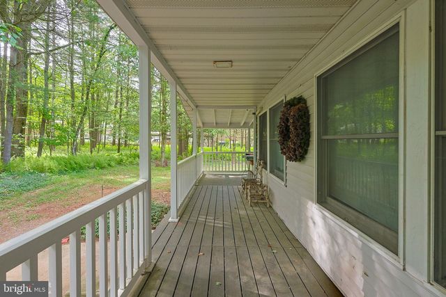 60 SASSAFRAS RD, Lehighton, PA 18235