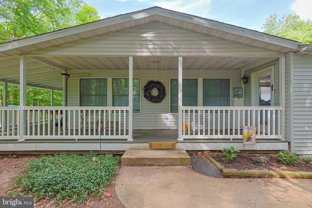 60 SASSAFRAS RD, Lehighton, PA 18235