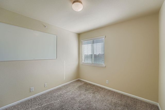 1042 Lost Pines LN, Cedar Park, TX 78613