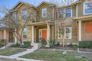 1042 Lost Pines LN, Cedar Park, TX 78613