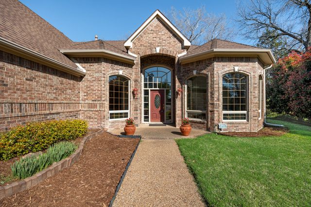 314 Harbor Landing Drive, Rockwall, TX 75032