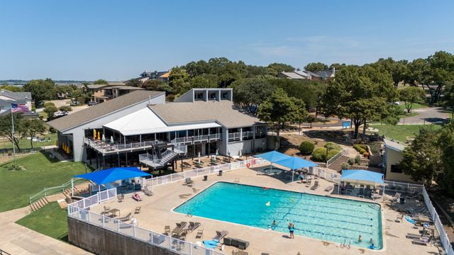 314 Harbor Landing Drive, Rockwall, TX 75032